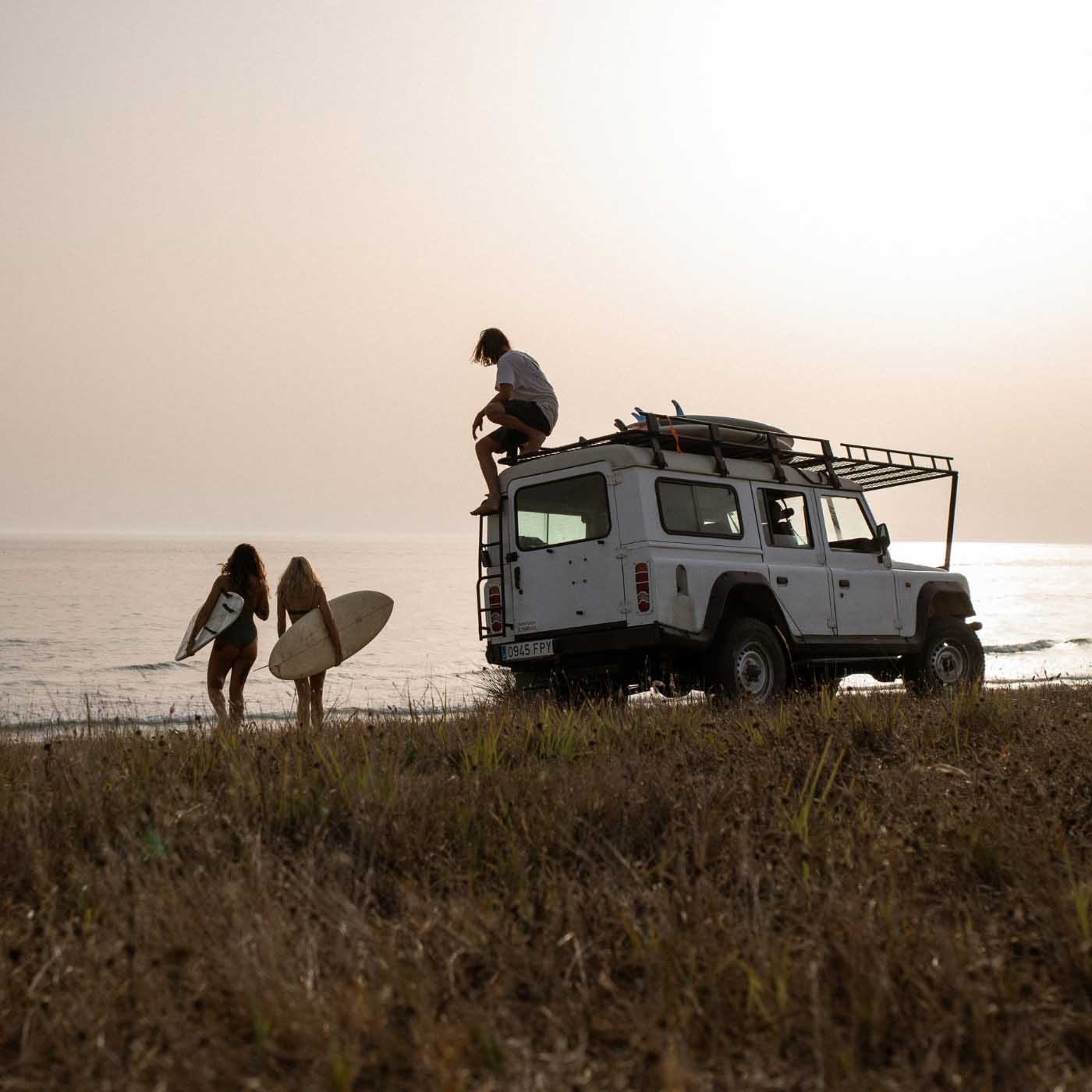 Surfers at Habitat Algarve